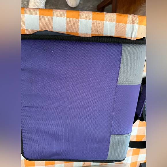 Case-It School Binder 2 in 1 Dual Ring Binder, 3" Capacity Strap Pencil Case. - Picture 3 of 3